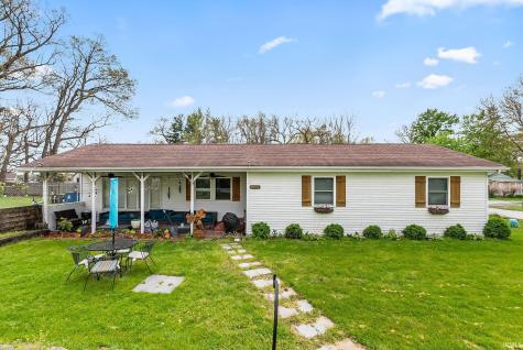 11035 E Cherokee Drive Walkerton IN 46574