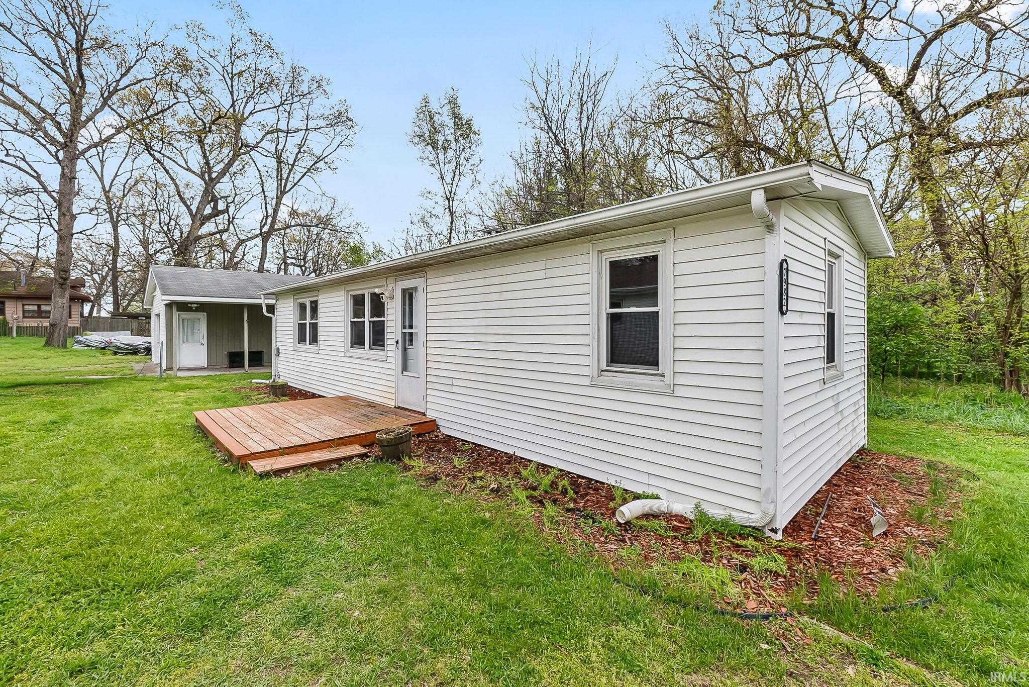 11035 E Cherokee Drive Walkerton IN 46574