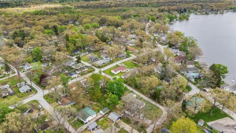 11035 E Cherokee Drive Walkerton IN 46574