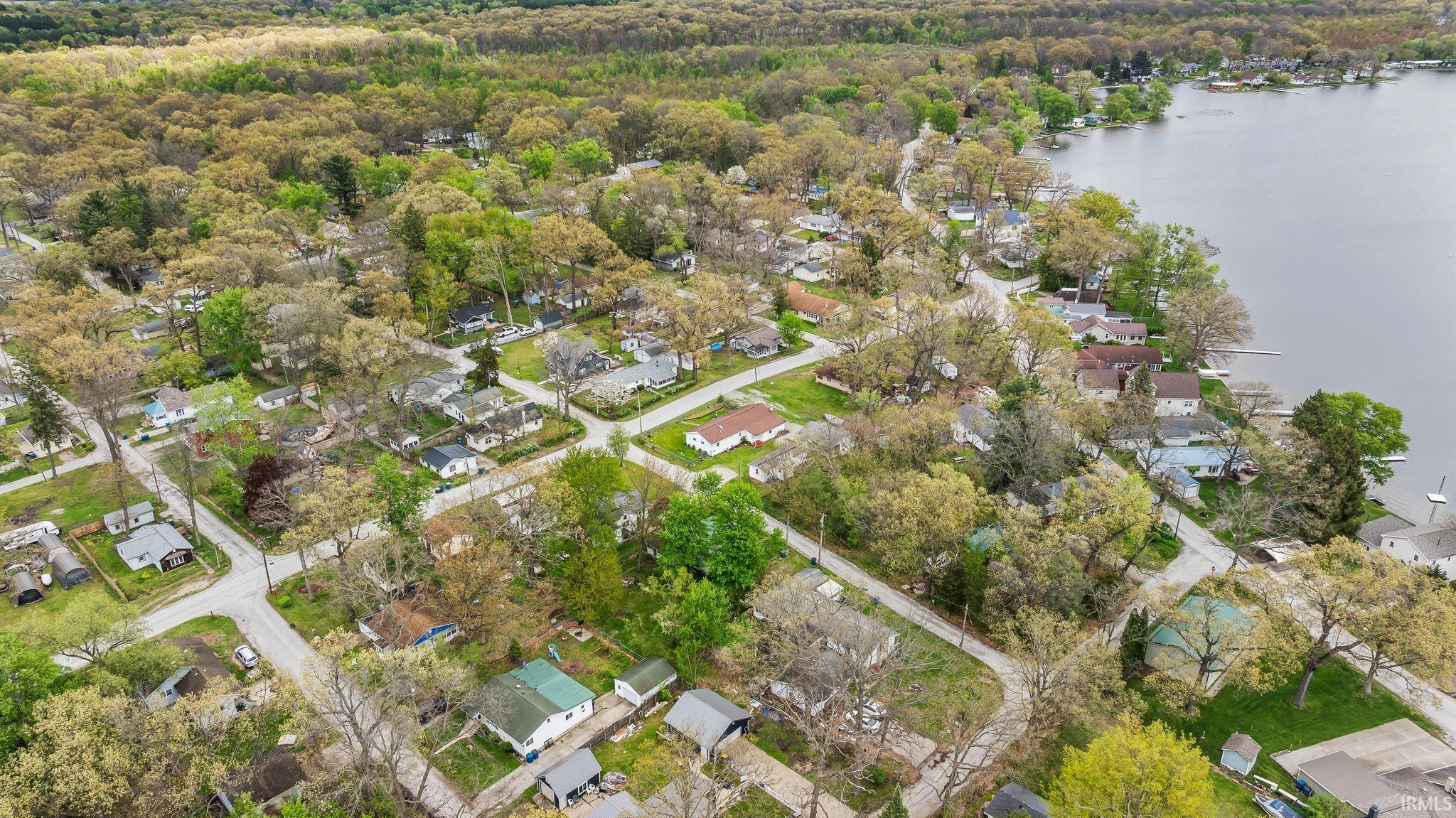 11035 E Cherokee Drive Walkerton IN 46574