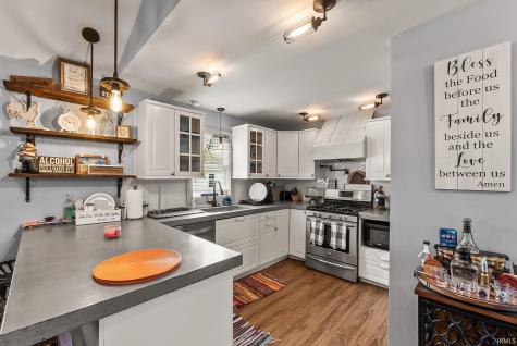 11035 E Cherokee Drive Walkerton IN 46574