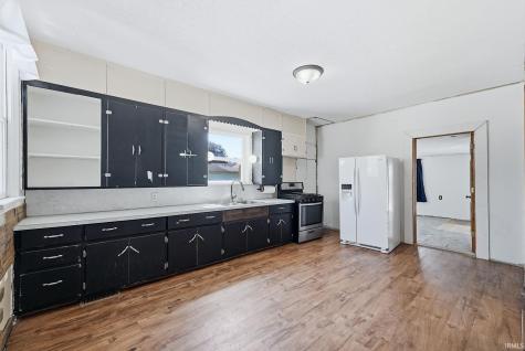 403 S Main Street South Whitley IN 46787