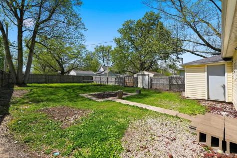 403 S Main Street South Whitley IN 46787
