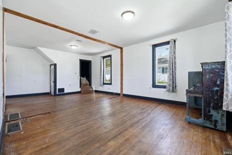 403 S Main Street South Whitley IN 46787