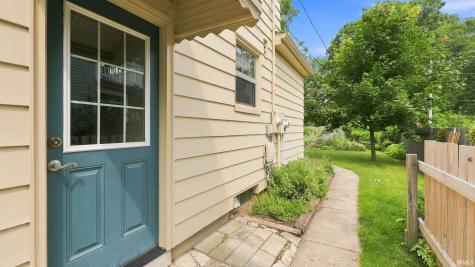 2228 Florida Drive Fort Wayne IN 46805