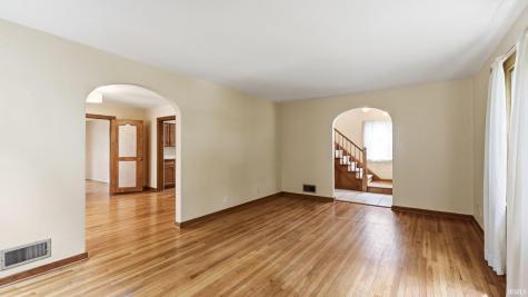 2228 Florida Drive Fort Wayne IN 46805