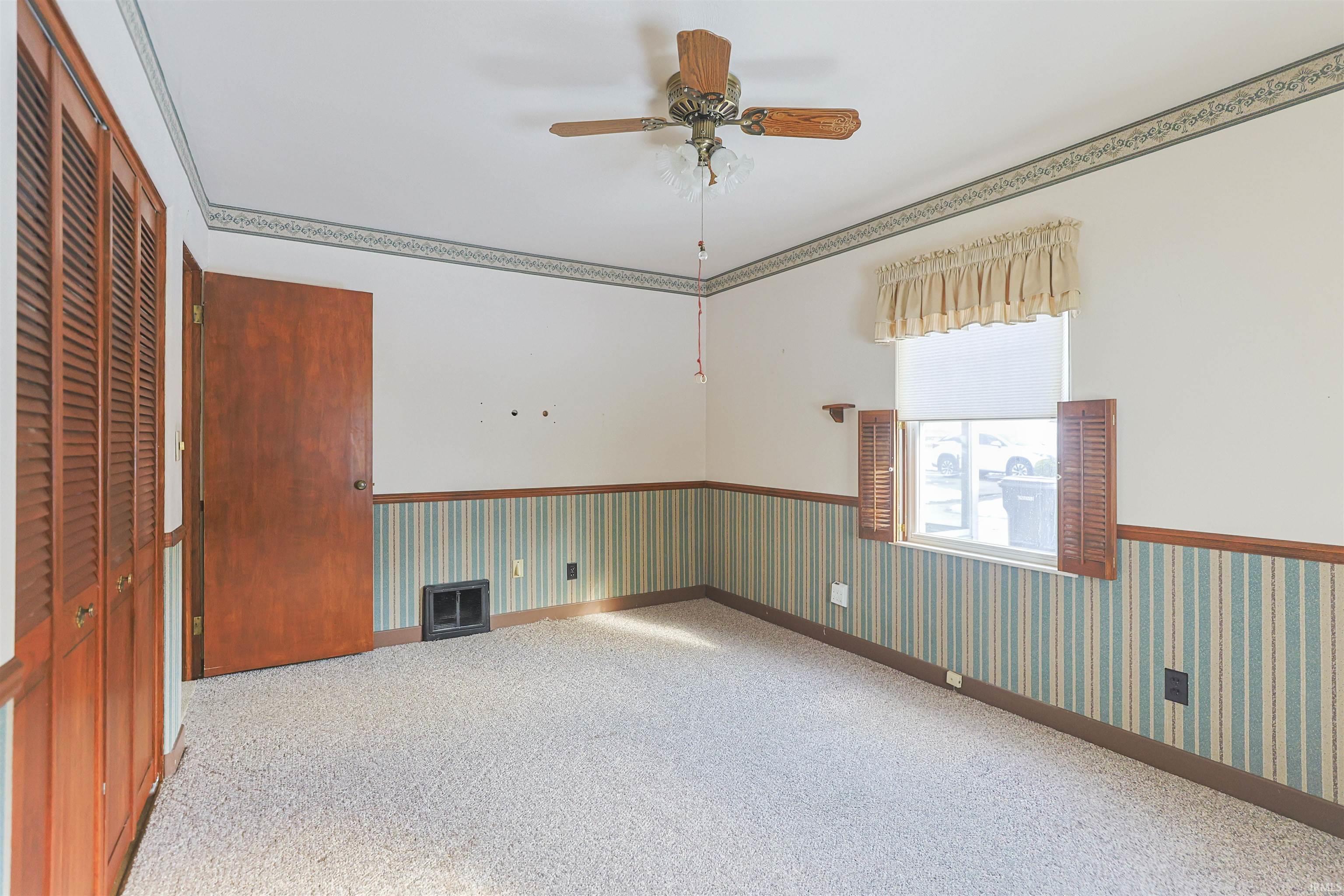 19694 Ruth Avenue South Bend IN 46614