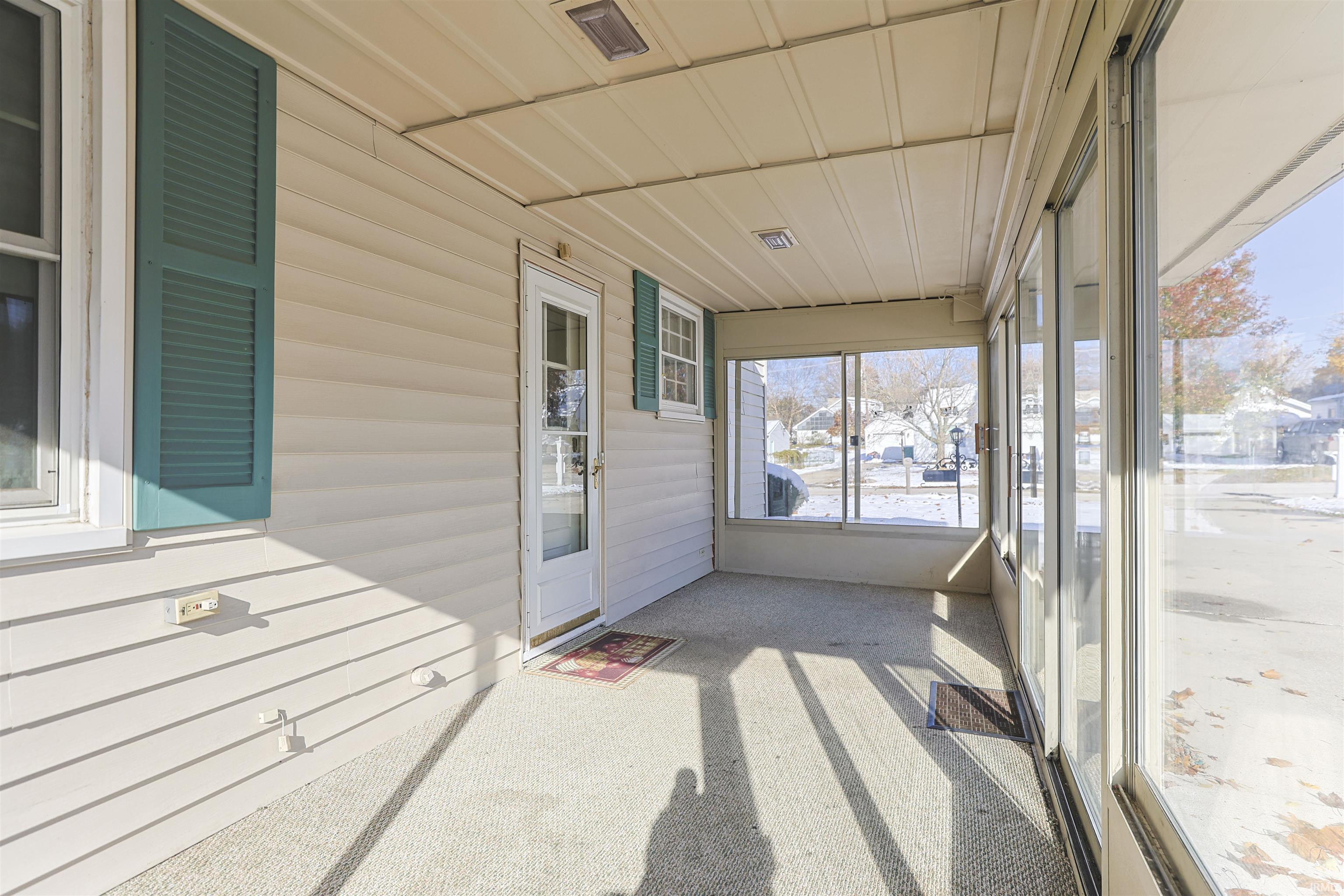 19694 Ruth Avenue South Bend IN 46614