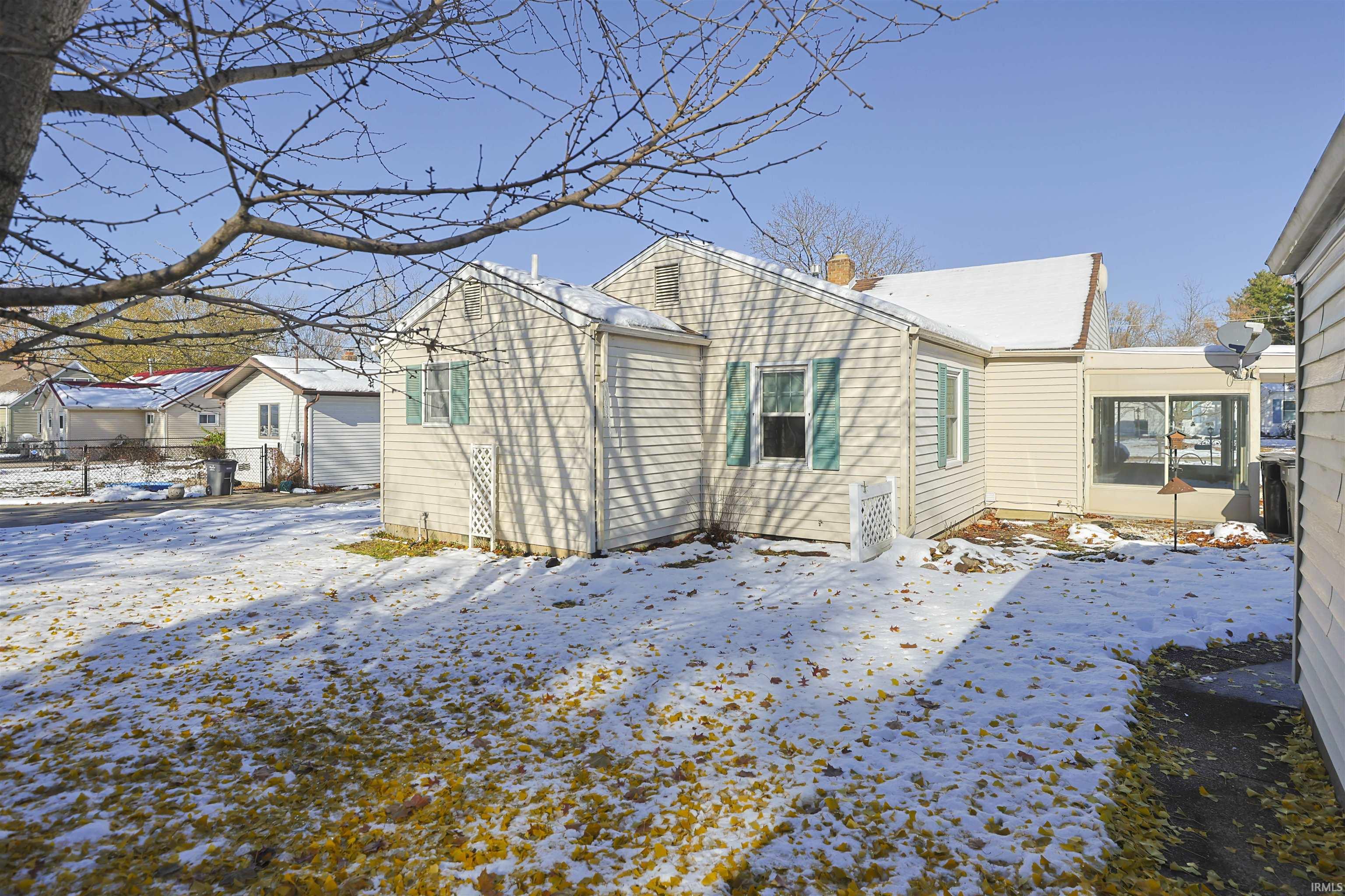 19694 Ruth Avenue South Bend IN 46614