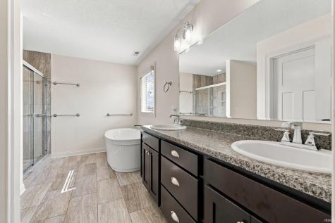 6816 Canvasback Trail Fort Wayne IN 46845