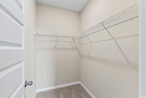 11697 Whistling Trail Fort Wayne IN 46818