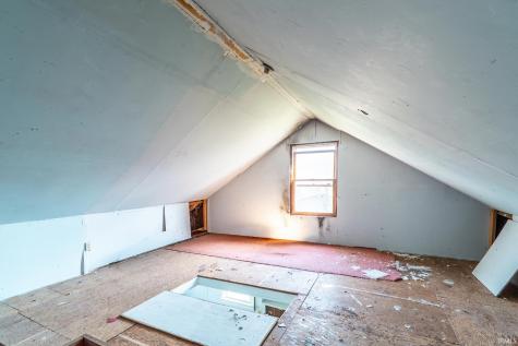 8126 Coldwater Road Fort Wayne IN 46825