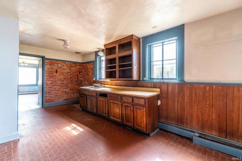 8126 Coldwater Road Fort Wayne IN 46825