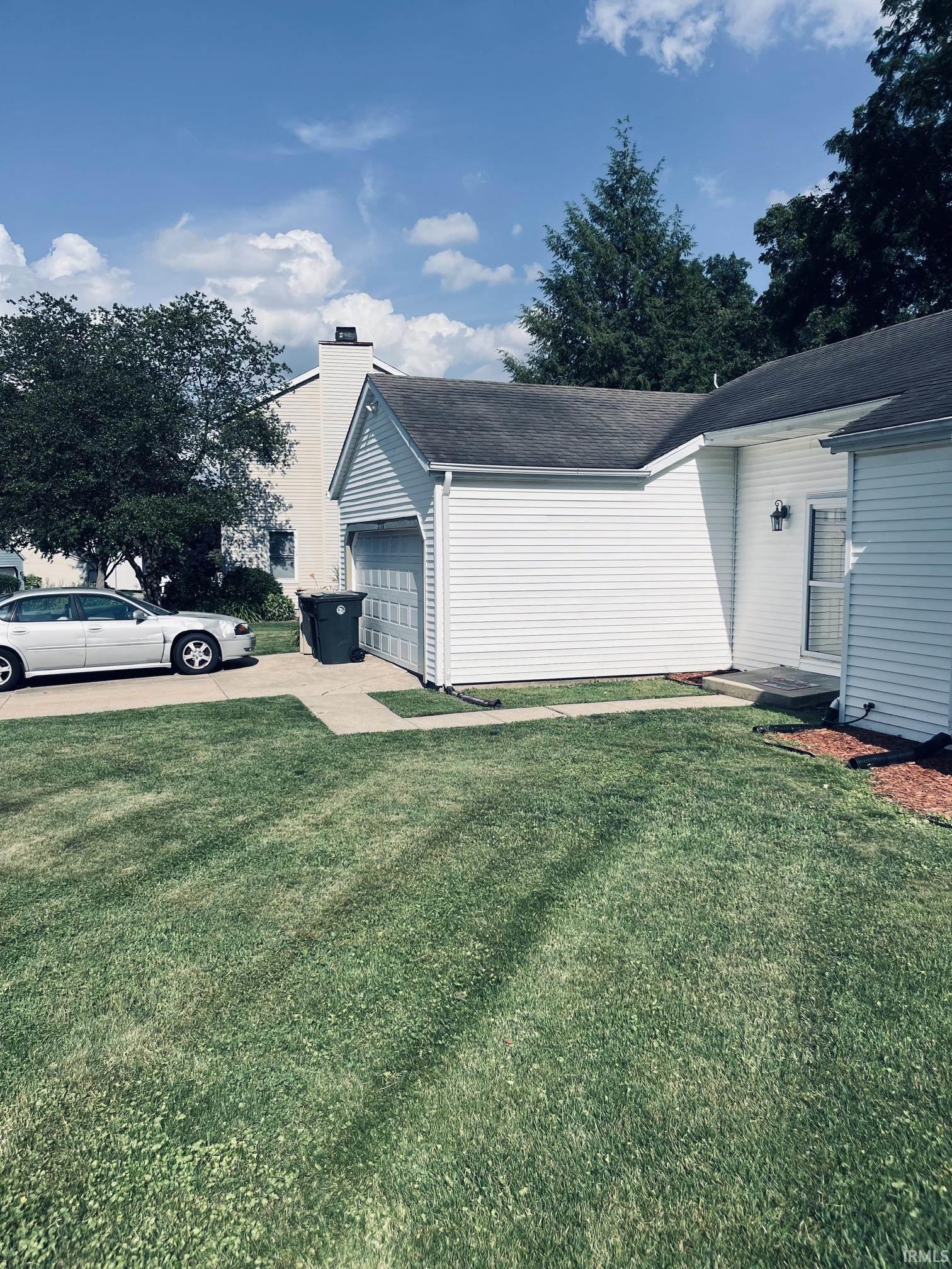 2106 Spring Hill Drive South Bend IN 46628