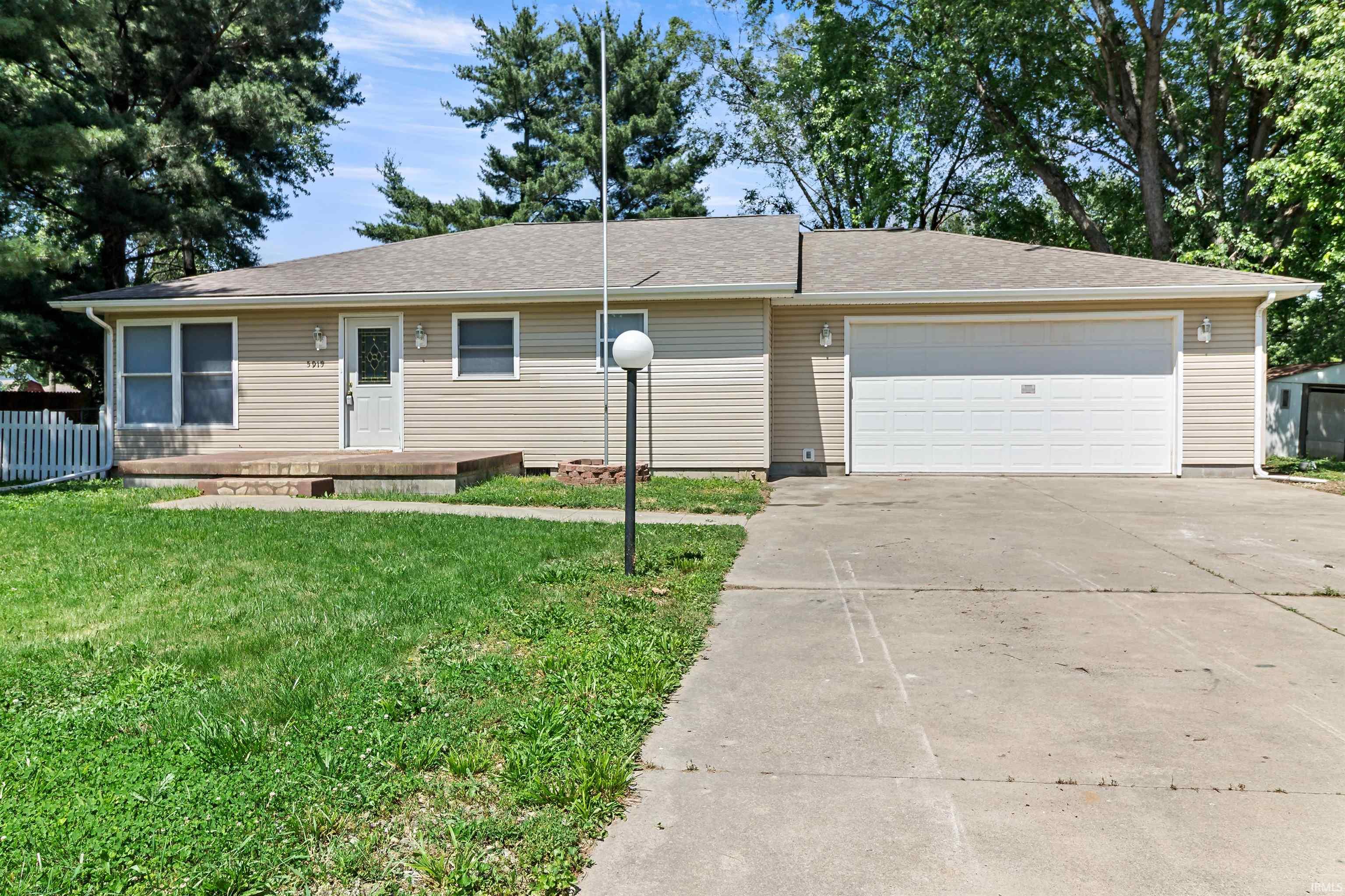 5915 S Delmar Road Marion IN 46953
