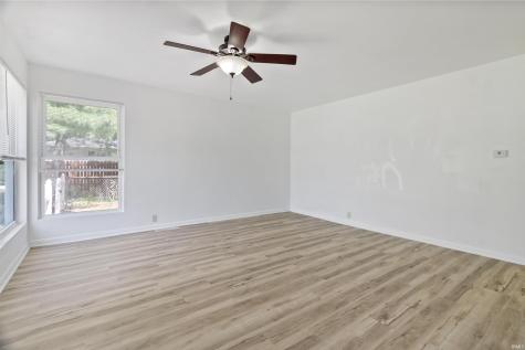 5915 S Delmar Road Marion IN 46953