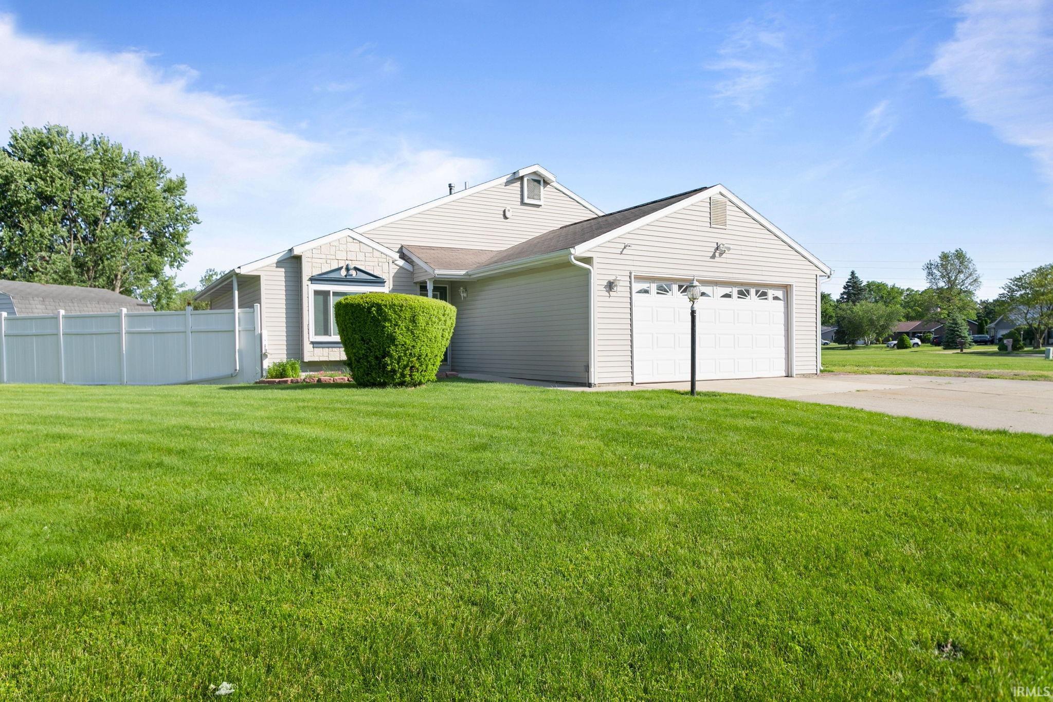 27407 Cobblestone Way Elkhart IN 46514
