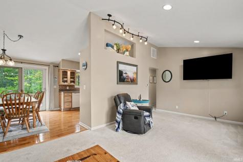 11397 N East Wawasee Drive Syracuse IN 46567