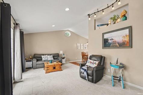 11397 N East Wawasee Drive Syracuse IN 46567