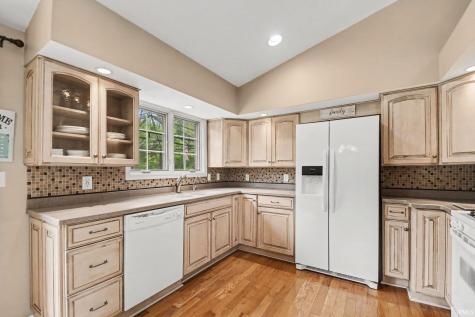 11397 N East Wawasee Drive Syracuse IN 46567