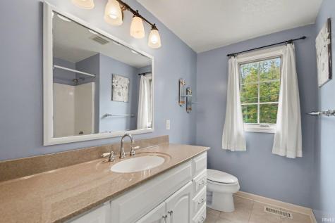 11397 N East Wawasee Drive Syracuse IN 46567