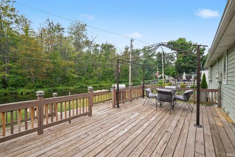11397 N East Wawasee Drive Syracuse IN 46567