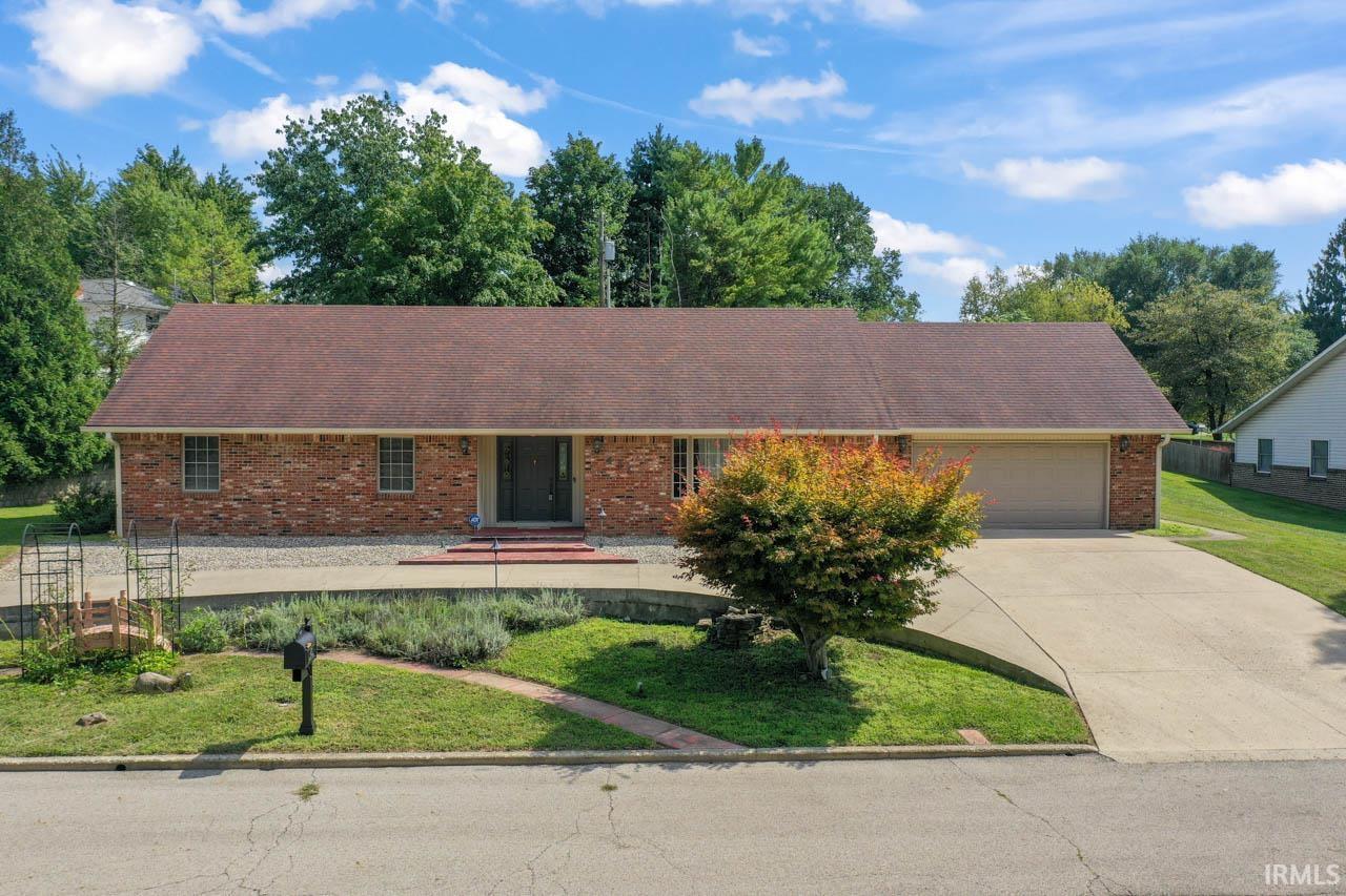 New Castle IN, 411 Castle Boulevard