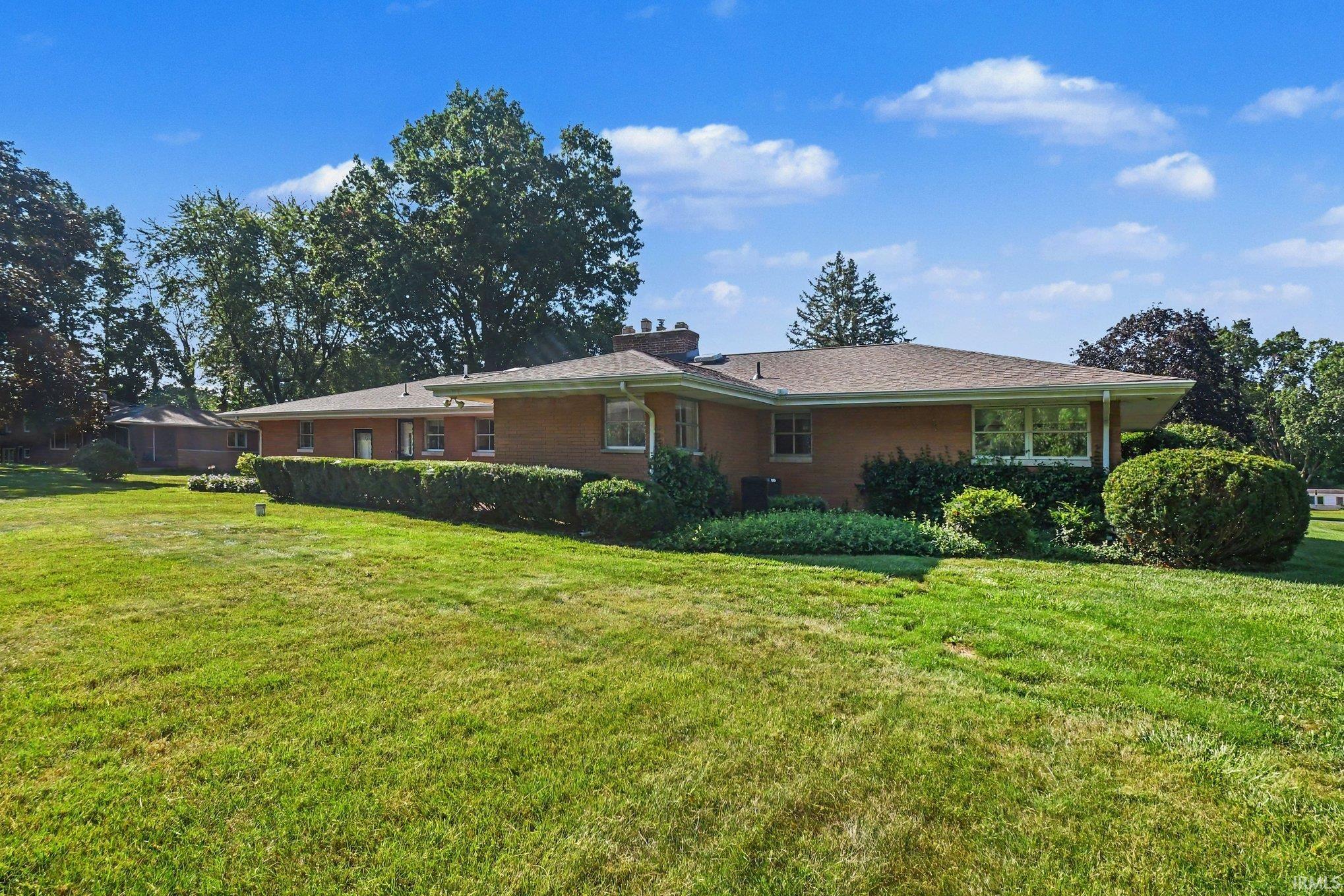 17771 Tanager Lane South Bend IN 46635
