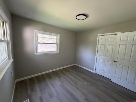 1661 Jeanette Avenue Evansville IN 47714