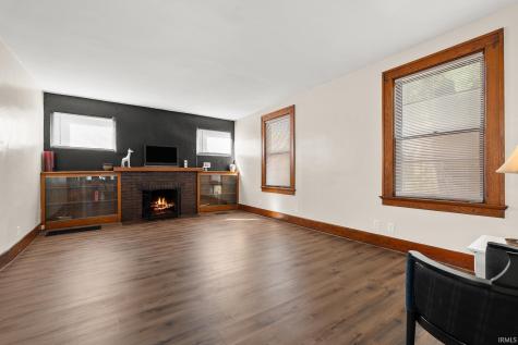 902 Lake Avenue Fort Wayne IN 46805
