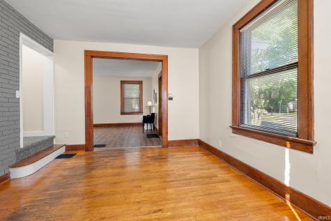 902 Lake Avenue Fort Wayne IN 46805
