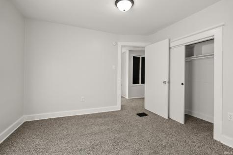 902 Lake Avenue Fort Wayne IN 46805