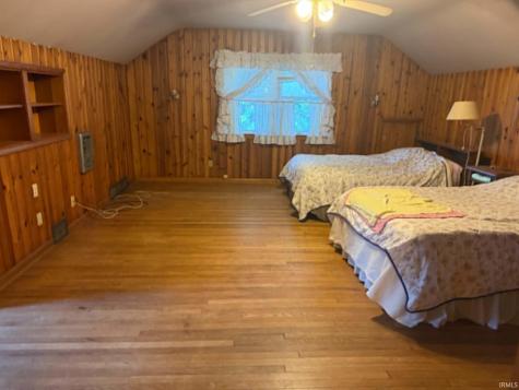 785 W Main Street Bloomfield IN 47424