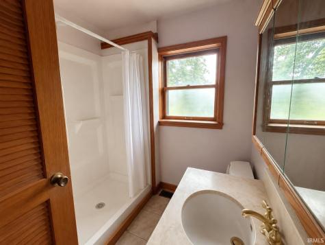 785 W Main Street Bloomfield IN 47424