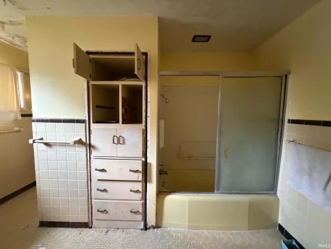 785 W Main Street Bloomfield IN 47424