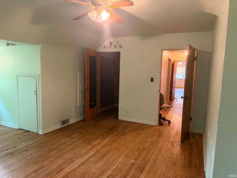 785 W Main Street Bloomfield IN 47424