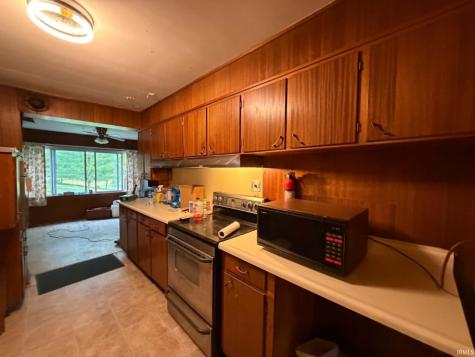 785 W Main Street Bloomfield IN 47424