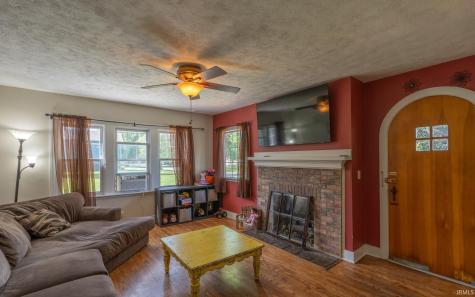 708 S Market Street Winamac IN 46996