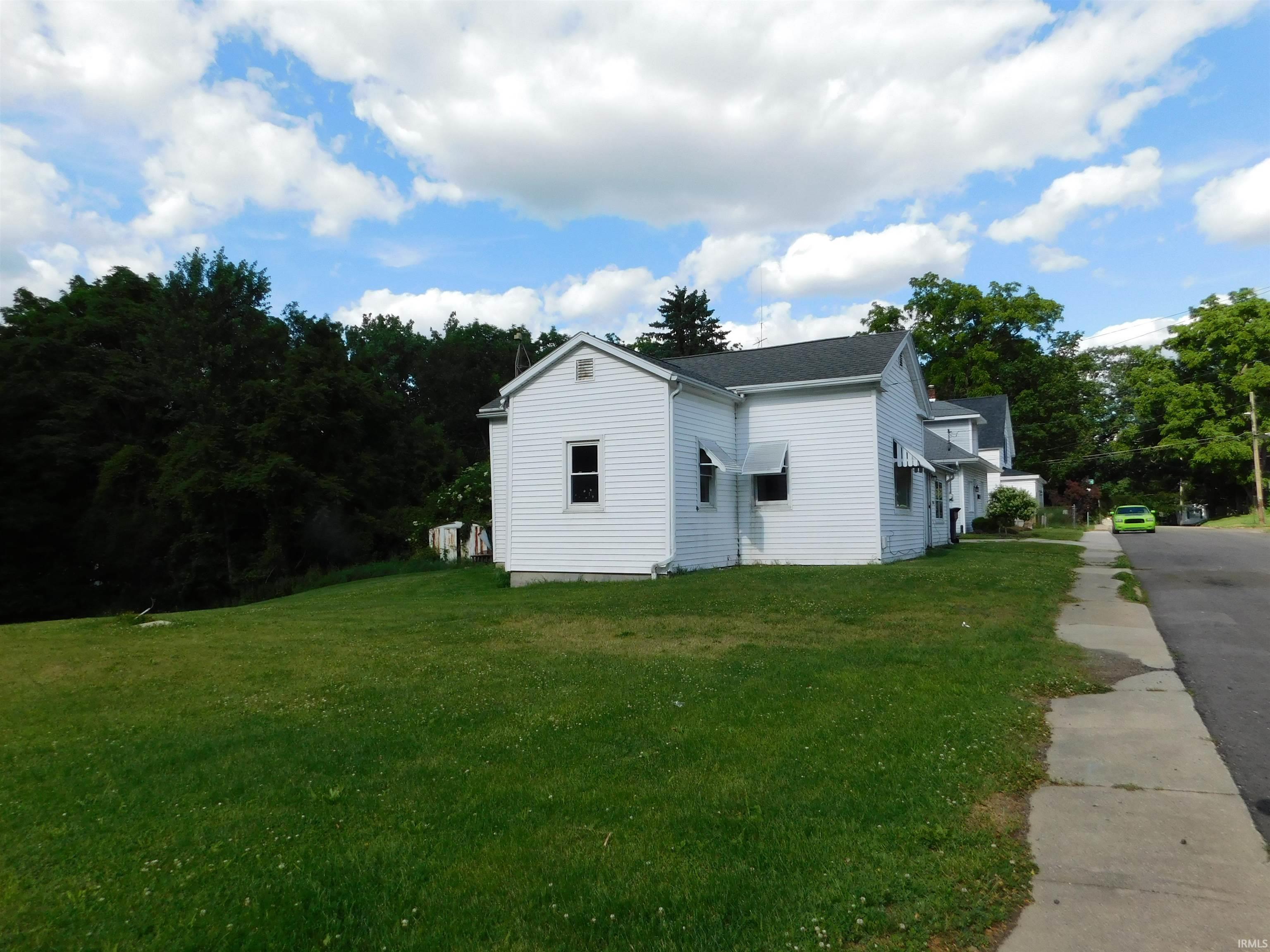 515 E Clark Street Warsaw IN 46580