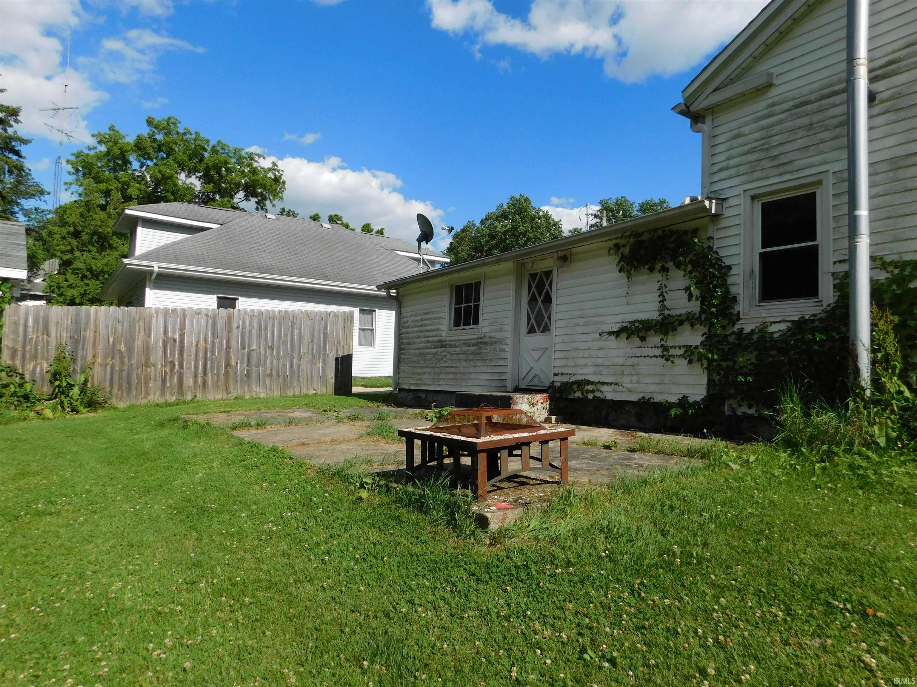 515 E Clark Street Warsaw IN 46580