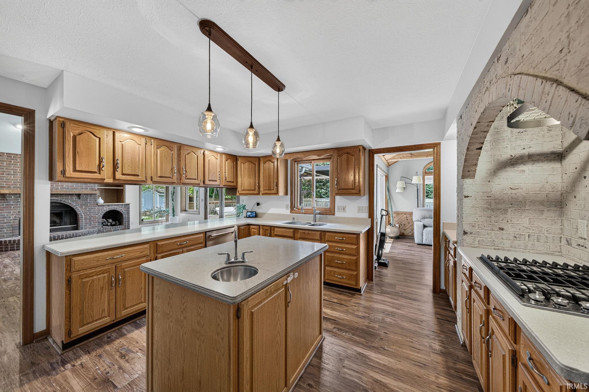55757 Whispering Woods Lane Osceola IN 46561