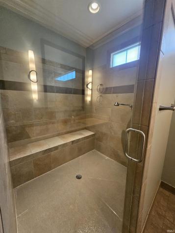 1709 Riverview Court Evansville IN 47713