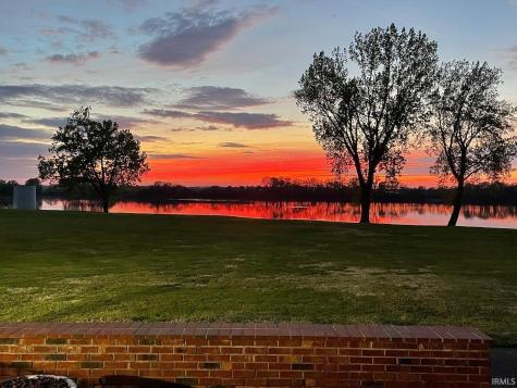 1709 Riverview Court Evansville IN 47713