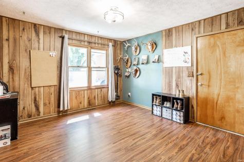 4946 Barnett Avenue Sharpsville IN 46068