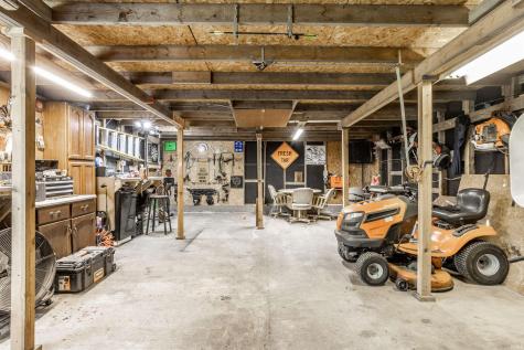 4946 Barnett Avenue Sharpsville IN 46068
