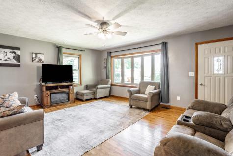 4946 Barnett Avenue Sharpsville IN 46068