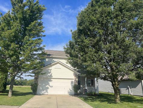 562 Springtree Lane Avon IN 46123
