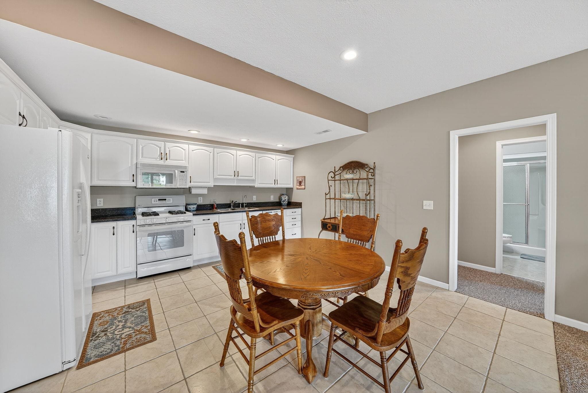 20323 Fieldstone Crossing Goshen IN 46528