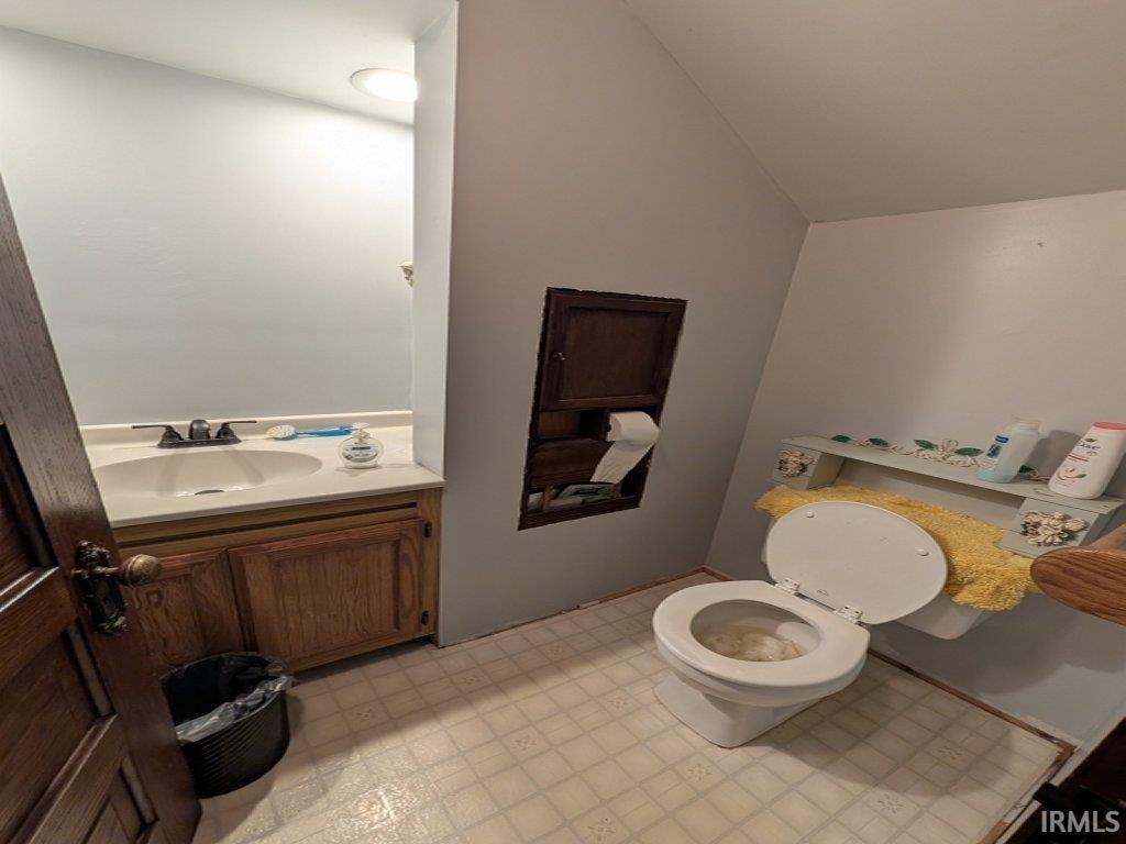 323 Roosevelt Road Walkerton IN 46574