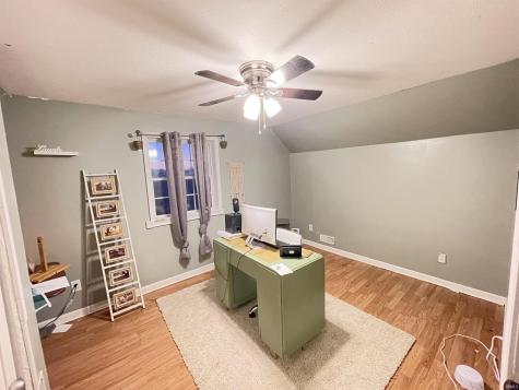 1951 E 250 S Road Hillsboro IN 47949